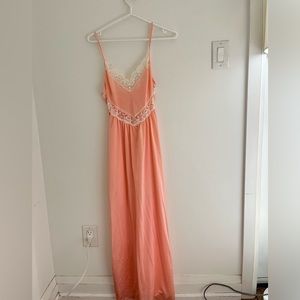 Vintage nightgown